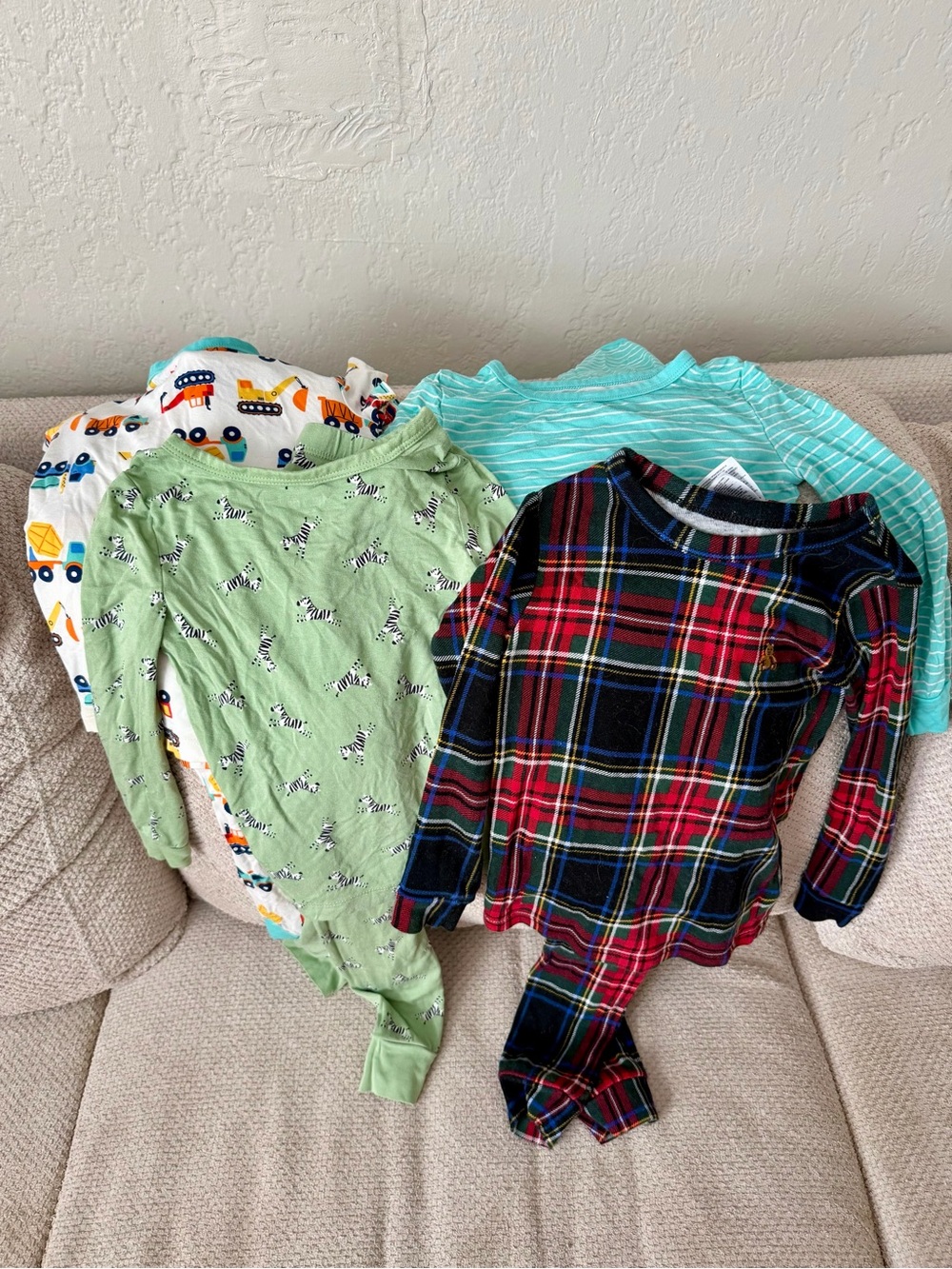 Kids 4t Pajama lot (4 sets) 3 are Bamboo and 1 is 100% cotton
